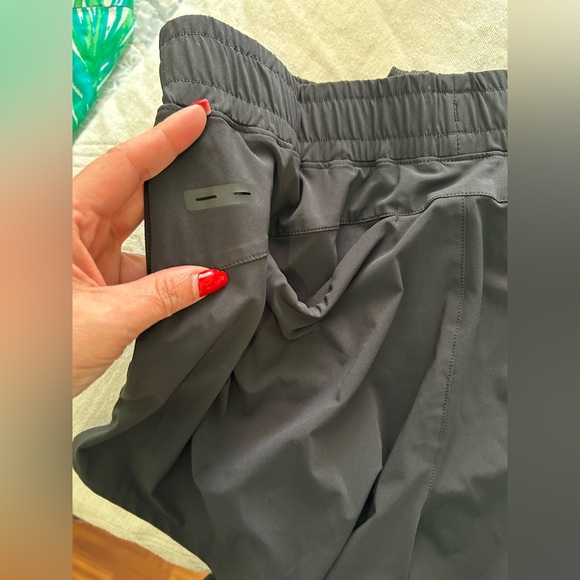 Bad Birdie Women Shorts small  Athleisure - Picture 5 of 9